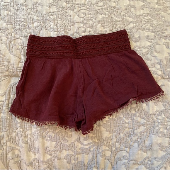 No Boundaries Red Beach Shorts - Size Small - Picture 3 of 3